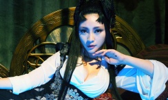 年轻妈妈的性秘密2020